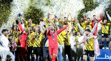 للمرة الثانية تاريخيًا.. الحسين إربد يتوج بلقب الدوري الأردني بعد موسم استثنائي